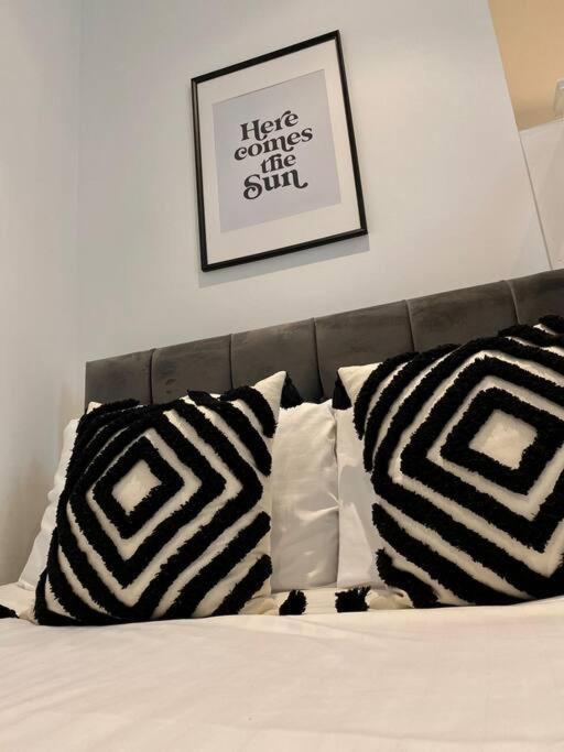 Victoria Street Apartment Sleeps 2 リヴァプール エクステリア 写真