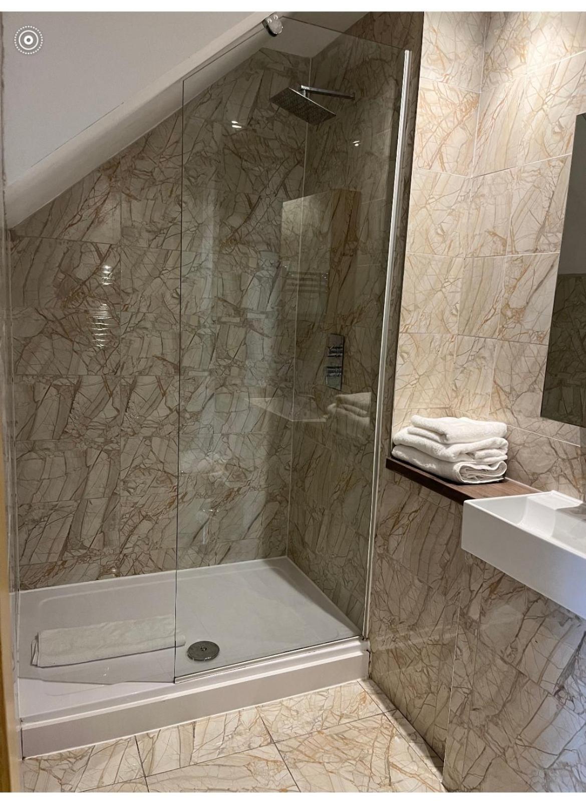 Victoria Street Apartment Sleeps 2 リヴァプール エクステリア 写真