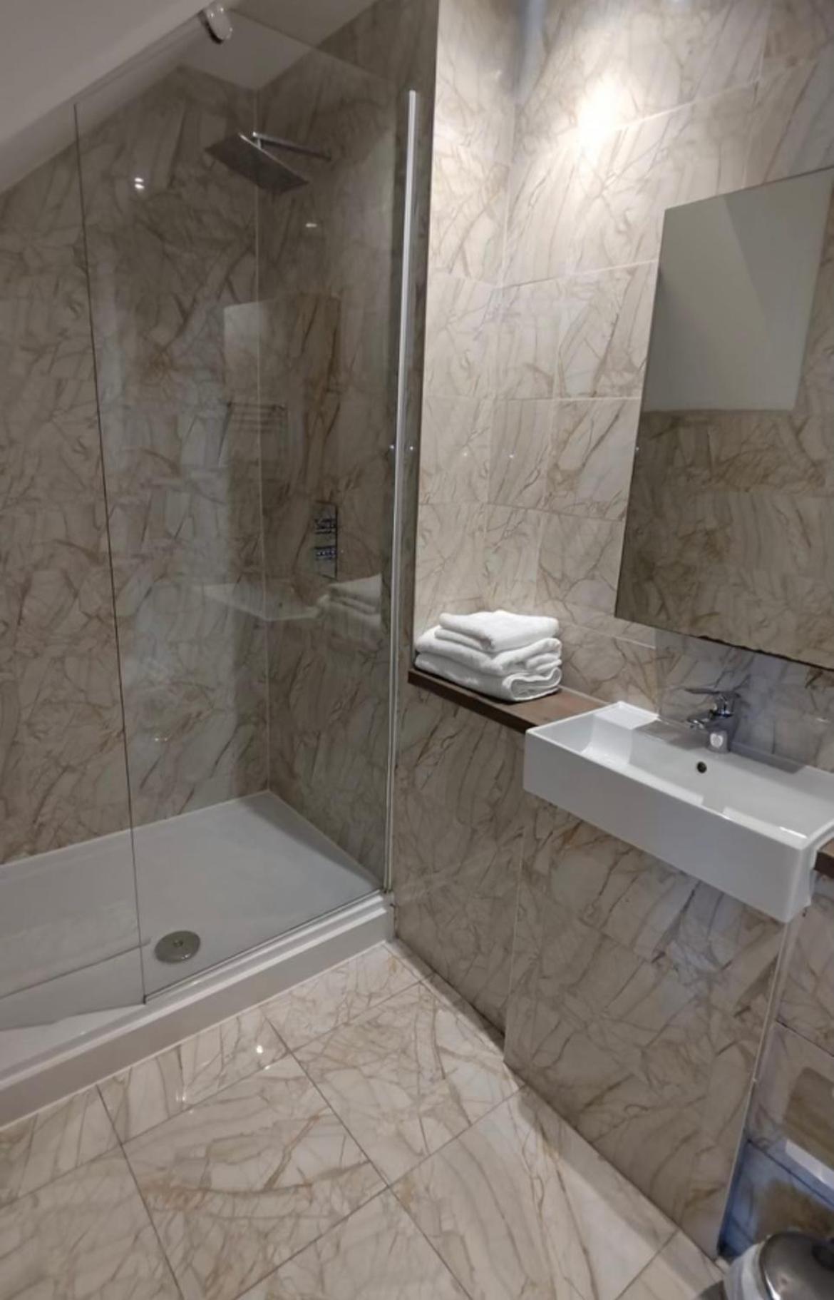 Victoria Street Apartment Sleeps 2 リヴァプール エクステリア 写真